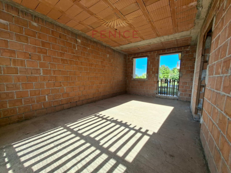 Cerchi una casa indipendente immersa nella tranquillità, con ampi spazi da personalizzare e circo...
