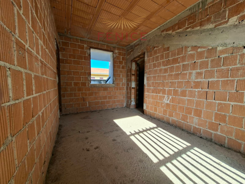 Cerchi una casa indipendente immersa nella tranquillità, con ampi spazi da personalizzare e circo...
