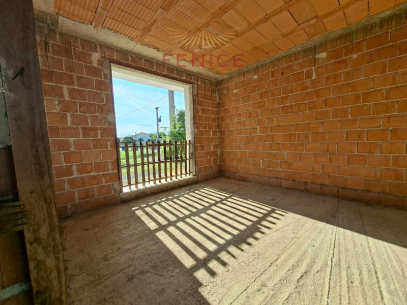 Cerchi una casa indipendente immersa nella tranquillità, con ampi spazi da personalizzare e circo...