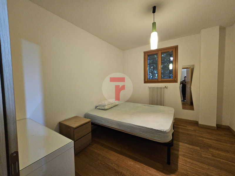 - STANZA MATRIMONIALE AD USO SINGOLO - 
Prato della Valle - Stanza con letto matrimoniale ad uso ...
