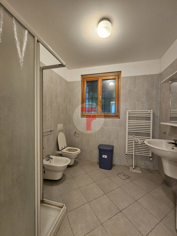 - STANZA MATRIMONIALE AD USO SINGOLO - 
Prato della Valle - Stanza con letto matrimoniale ad uso ...