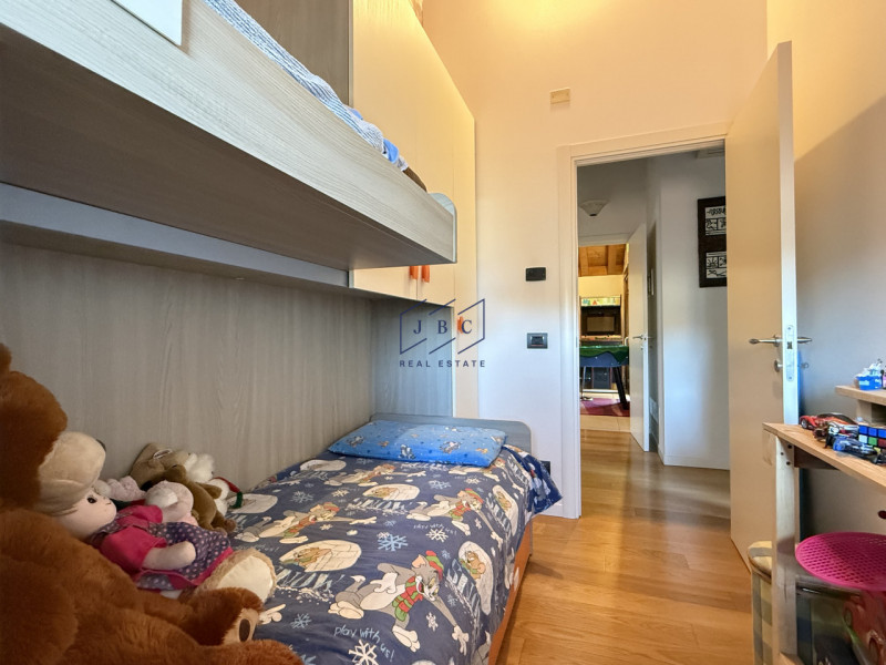 Fontanelle - (TREVISO)
Nel centro di Fontanelle, a due passi dalle scuole e da tutti i servizi es...