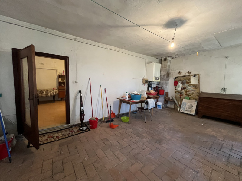 CAMPIGLIA DEI BERICI: Ampia casa padronale, sviluppata su tre livelli, situata nel cuore della ca...