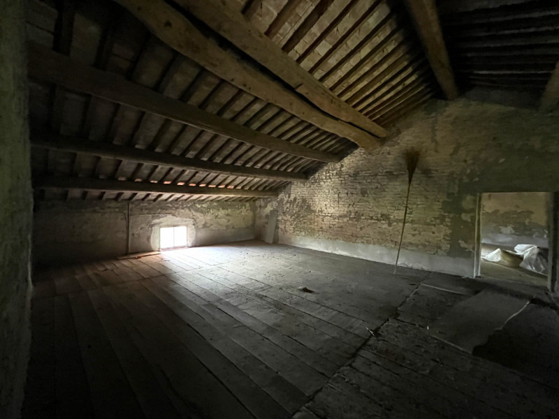 CAMPIGLIA DEI BERICI: Ampia casa padronale, sviluppata su tre livelli, situata nel cuore della ca...