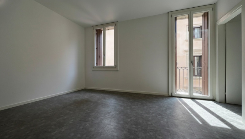CONTRA' PORTI: BICAMERE POSTO AL TERZO PIANO CON ASCENSORE E COMPOSTO DA SOGGIORNO CON ANGOLO COT...