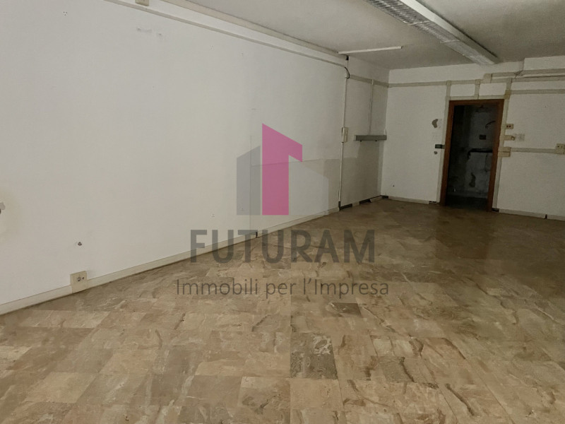 CAMISANO VICENTINO - 55FIL - PER INFO - 0444/310220

Sei alla ricerca di un negozio spazioso e lu...