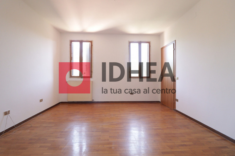BIFAMILIARE A PADERNO RIF. "UP2"

L'agenzia immobiliare ha il piacere di proporvi Bifamiliare con...
