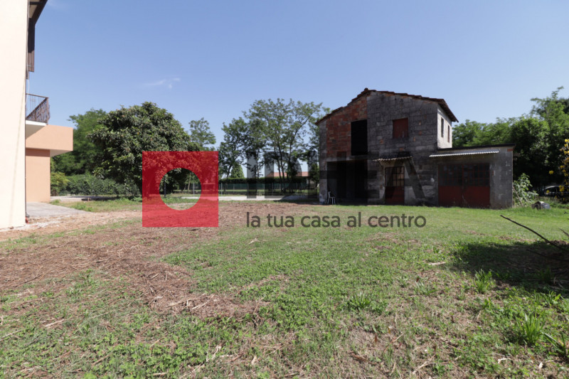 BIFAMILIARE A PADERNO RIF. "UP2"

L'agenzia immobiliare ha il piacere di proporvi Bifamiliare con...