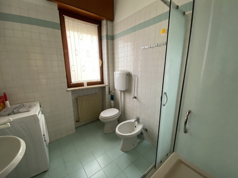 Luminoso Mini Appartamento con Terrazzo – Zona San Felice, Vicenza
Disponibile in affitto un acco...