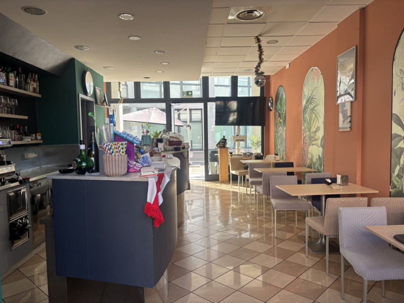 In una zona dinamica e ben servita di Sarmeola di Rubano, proponiamo un’interessante opportunità ...
