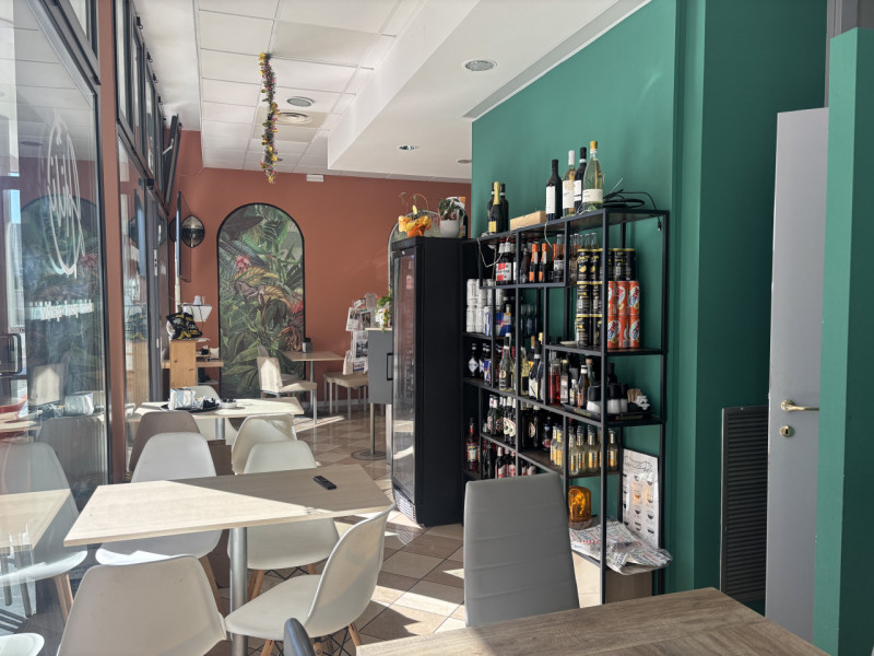 In una zona dinamica e ben servita di Sarmeola di Rubano, proponiamo un’interessante opportunità ...