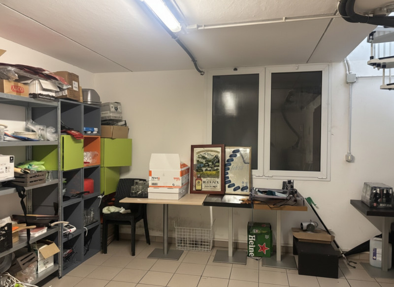 In una zona dinamica e ben servita di Sarmeola di Rubano, proponiamo un’interessante opportunità ...