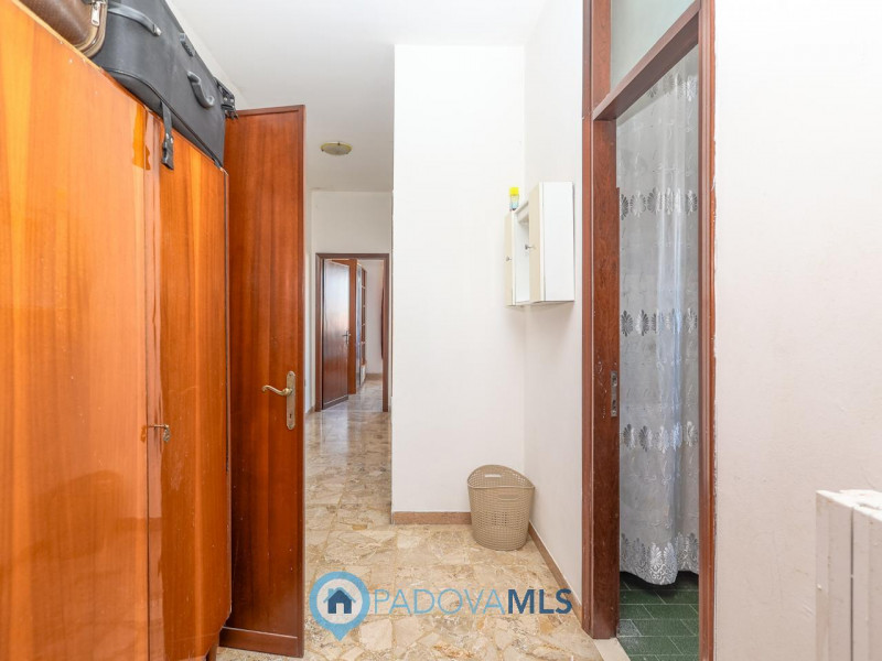 Immobile in esclusiva al Gruppo Padova MLS

In tranquillo contesto di sole 4 unità abitative, pro...