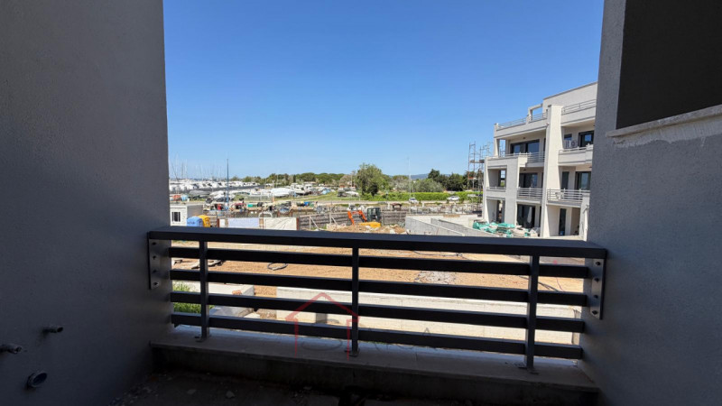 PUNTONE DI SCARLINO – APPARTAMENTO 80MQ FRONTE MARINA CON TERRAZZA PANORAMICA VISTA ISOLA D’ELBA
...