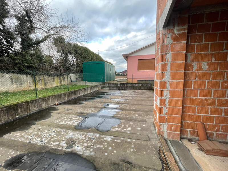 UBICAZIONE E CONTESTO
L’immobile è situato a Malo, in una zona tranquilla e residenziale immersa ...