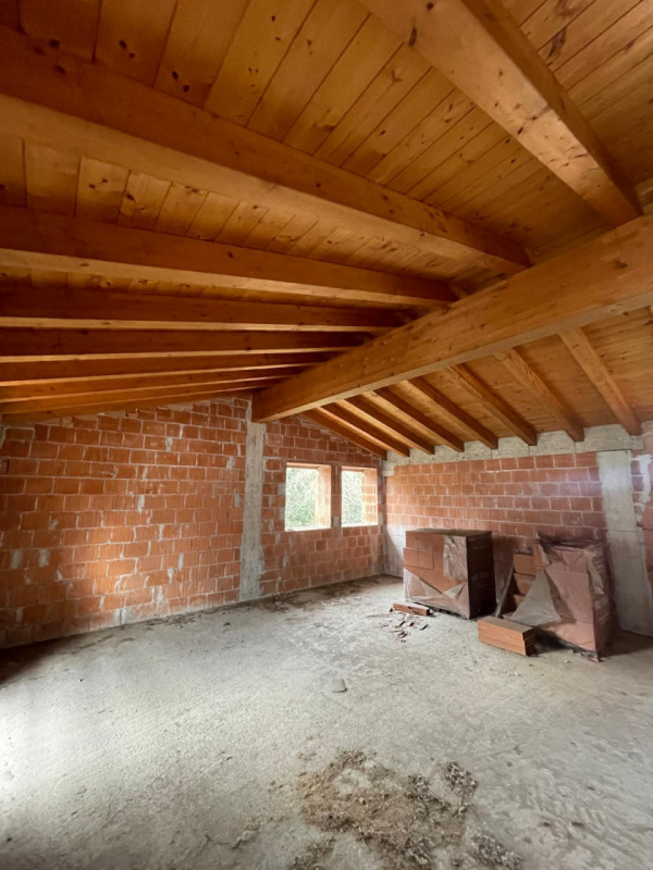 UBICAZIONE E CONTESTO
L’immobile è situato a Malo, in una zona tranquilla e residenziale immersa ...