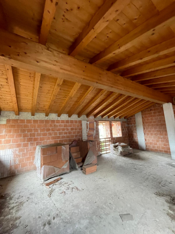 UBICAZIONE E CONTESTO
L’immobile è situato a Malo, in una zona tranquilla e residenziale immersa ...