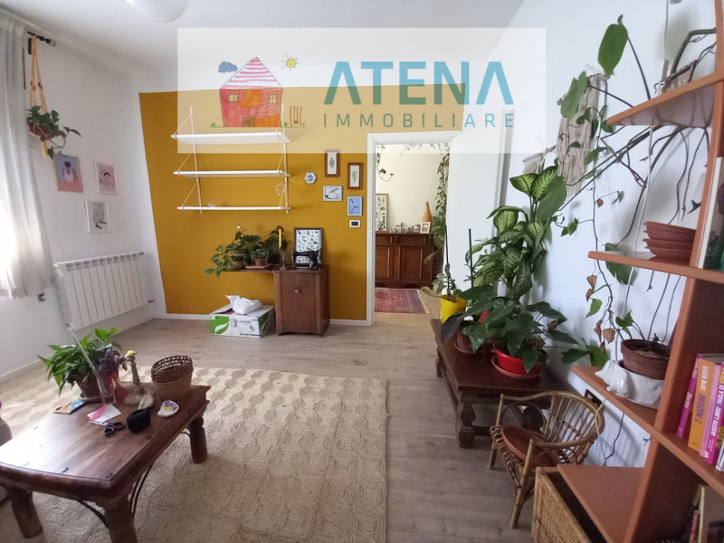 rif. 26625

PADOVA - ZONA PIOX - STANGA

Luminoso Appartamento Indipendente in Bifamiliare – Pron...