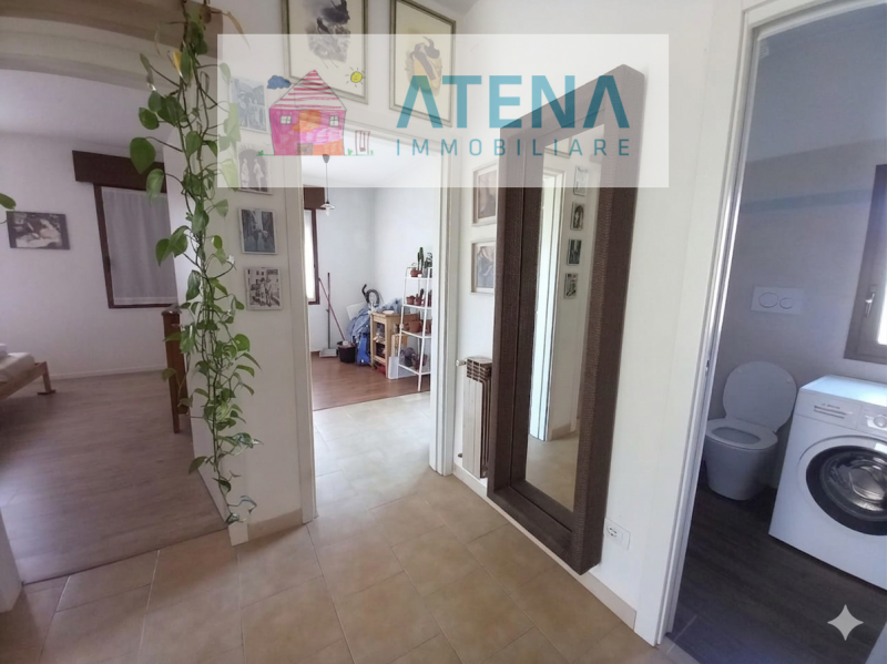 rif. 26625

PADOVA - ZONA PIOX - STANGA

Luminoso Appartamento Indipendente in Bifamiliare – Pron...