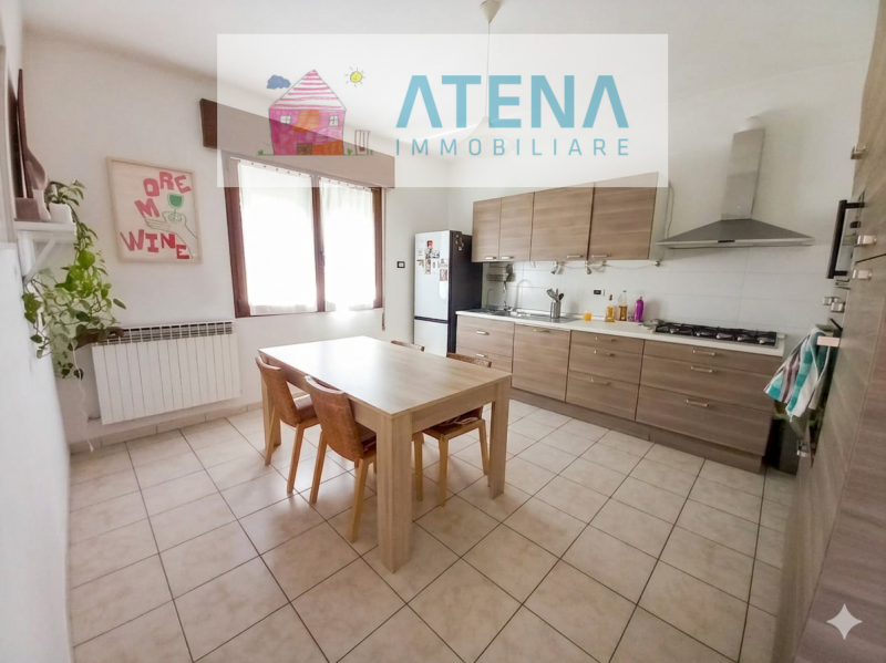 rif. 26625

PADOVA - ZONA PIOX - STANGA

Luminoso Appartamento Indipendente in Bifamiliare – Pron...