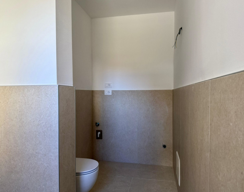 Viale Trieste - Porzione di bifamiliare completamente ristrutturata da zero, in un edificio di nu...