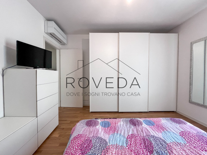 SILEA: CENTRO

RIFERIMENTO: SI5

L'agenzia Roveda Immobiliare ha il piacere di presentarvi in ven...