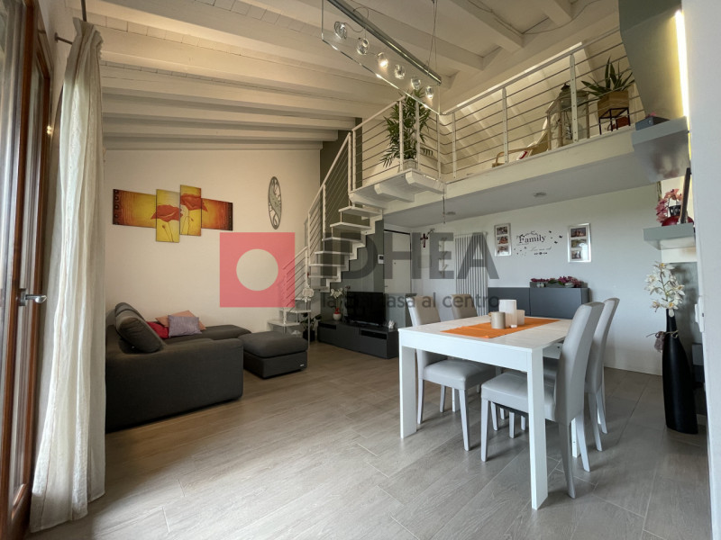 RONCADE:SAN CIPRIANO

A Roncade, in tranquilla area residenziale della zona di San Cipriano, l'ag...