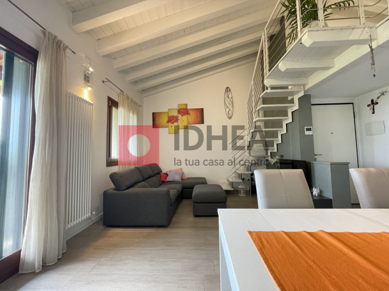 RONCADE:SAN CIPRIANO

A Roncade, in tranquilla area residenziale della zona di San Cipriano, l'ag...