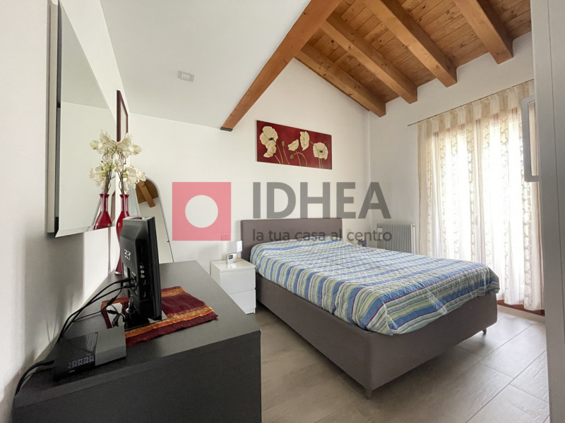 RONCADE:SAN CIPRIANO

A Roncade, in tranquilla area residenziale della zona di San Cipriano, l'ag...