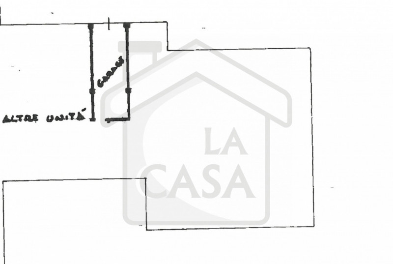 DUE CARRARE - In quartiere residenziale, centrale, ampio e luminoso appartamento duplex al primo ...