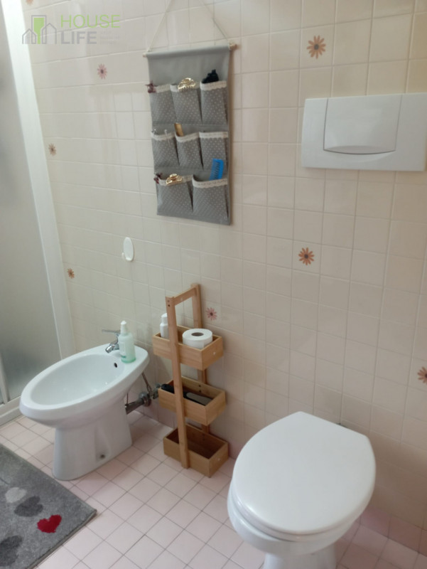 MALO: In zona centrale comoda a tutti i principali servizi, MINI APPARTAMENTO LOCATO al piano pri...