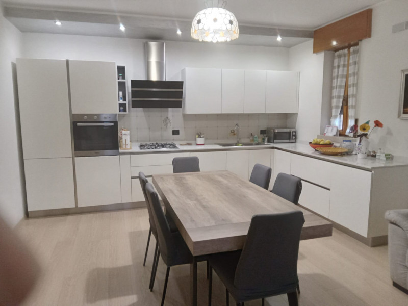 Acquistare una casa singola ad Orgiano significa scegliere tranquillità, spazio e qualità della v...