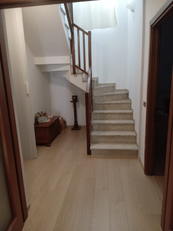 Acquistare una casa singola ad Orgiano significa scegliere tranquillità, spazio e qualità della v...