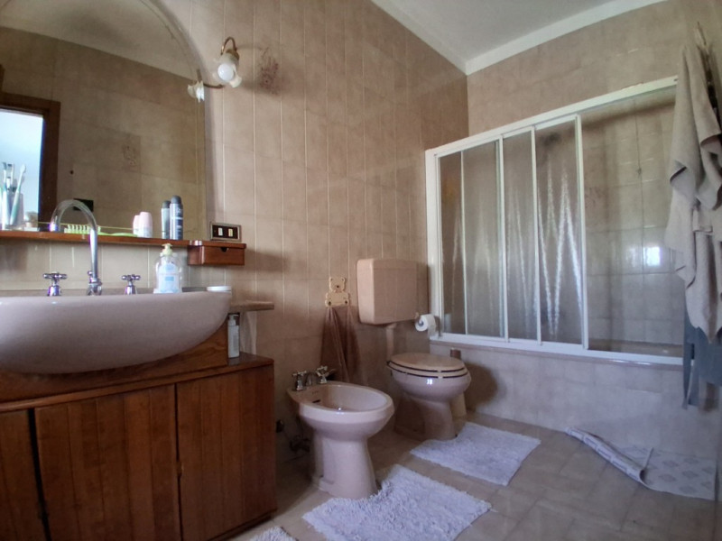 Acquistare una casa singola ad Orgiano significa scegliere tranquillità, spazio e qualità della v...