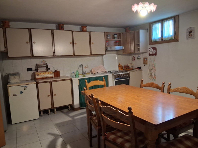 Acquistare una casa singola ad Orgiano significa scegliere tranquillità, spazio e qualità della v...