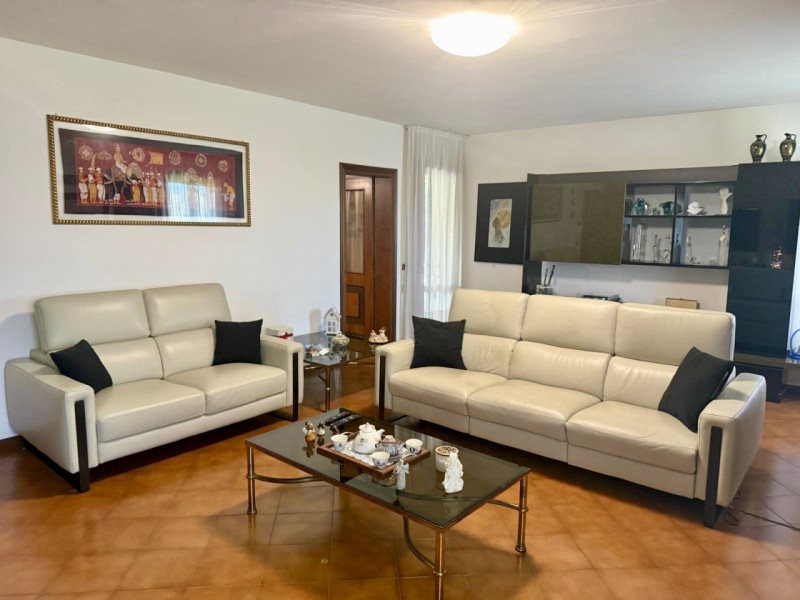 (Per INFO Roberto 3453195338) Musano di Trevignano, proponiamo in vendita Villa singola con ampio...