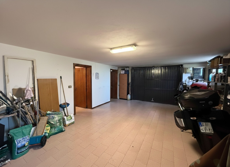(Per INFO Roberto 3453195338) Musano di Trevignano, proponiamo in vendita Villa singola con ampio...