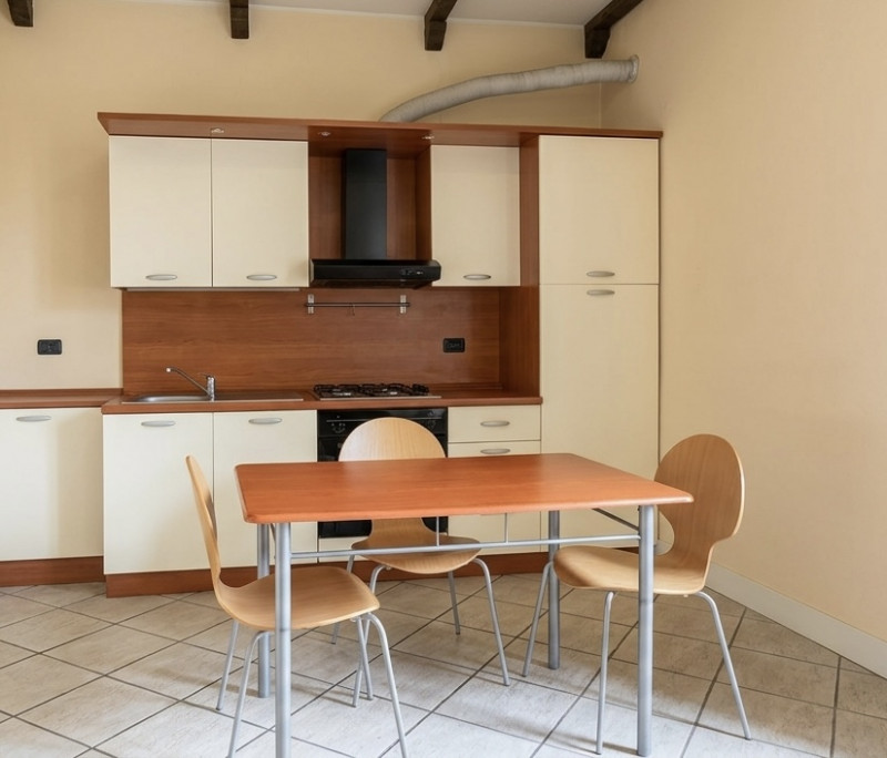 (Per INFO Monica 3482688677) Nel cuore del quartiere Arcella a Padova, proponiamo in affitto un l...