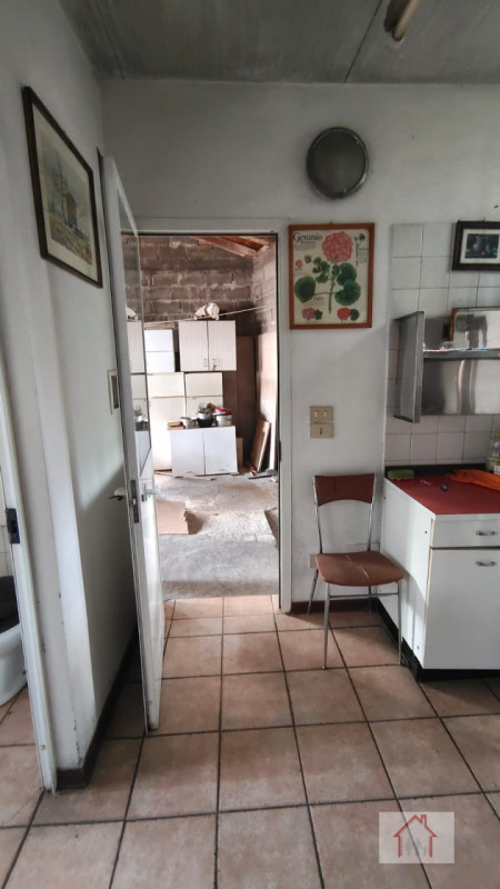Casale singolo da ristrutturare in vendita nel Comune di Giavera del Montello, nella suggestiva z...