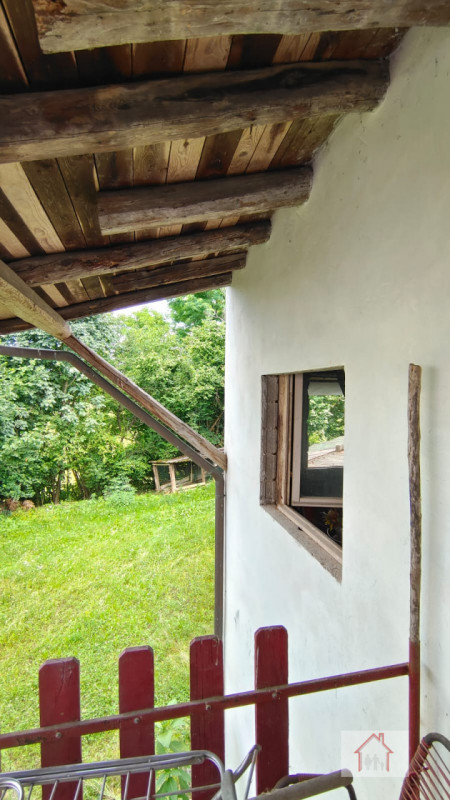 Casale singolo da ristrutturare in vendita nel Comune di Giavera del Montello, nella suggestiva z...