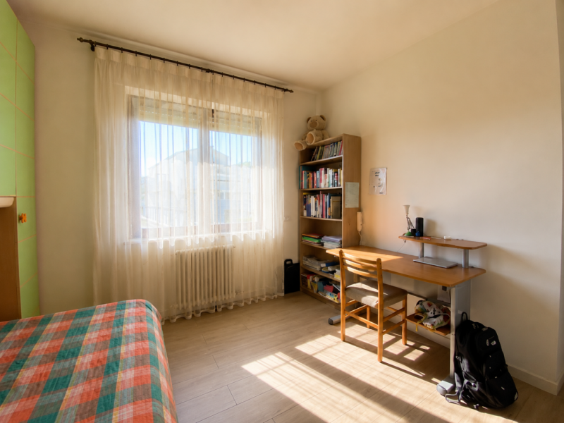 Proponiamo in vendita una splendida casa singola di circa 230 mq completamente ristrutturata, sit...