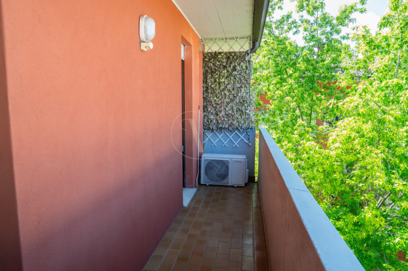 Scopri la tua nuova casa in Via Schiavon 1, nel cuore di Roncaglia! 
Al terzo piano senza ascenso...
