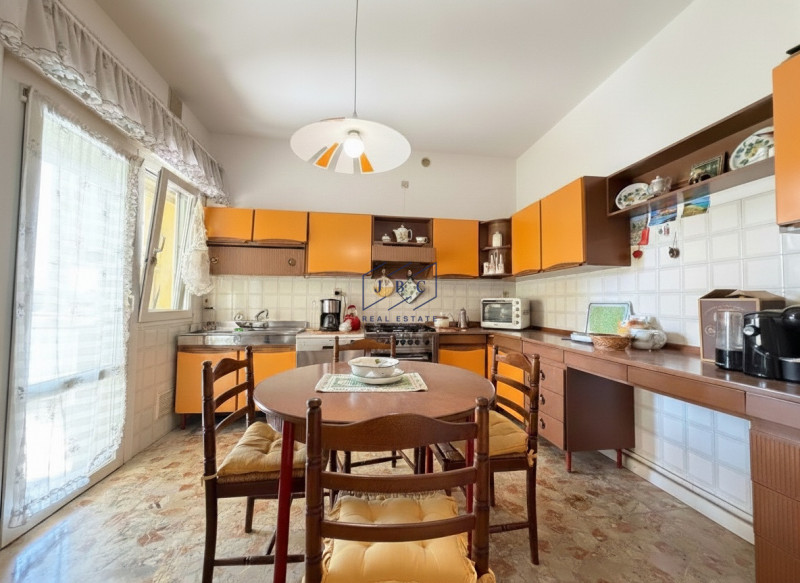 ODERZO - (TV)
Nel centro di Oderzo, proponiamo in vendita in esclusiva un elegante appartamento q...