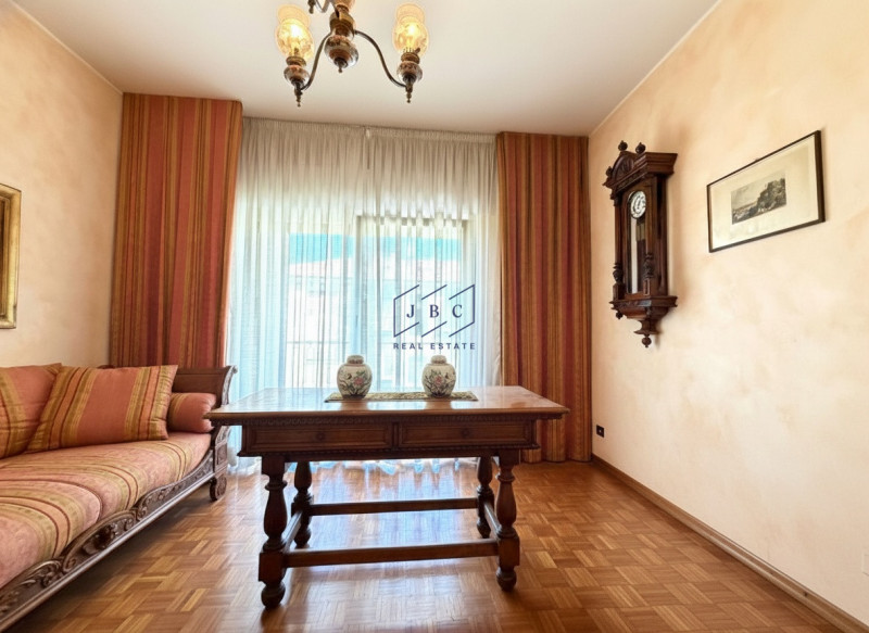 ODERZO - (TV)
Nel centro di Oderzo, proponiamo in vendita in esclusiva un elegante appartamento q...