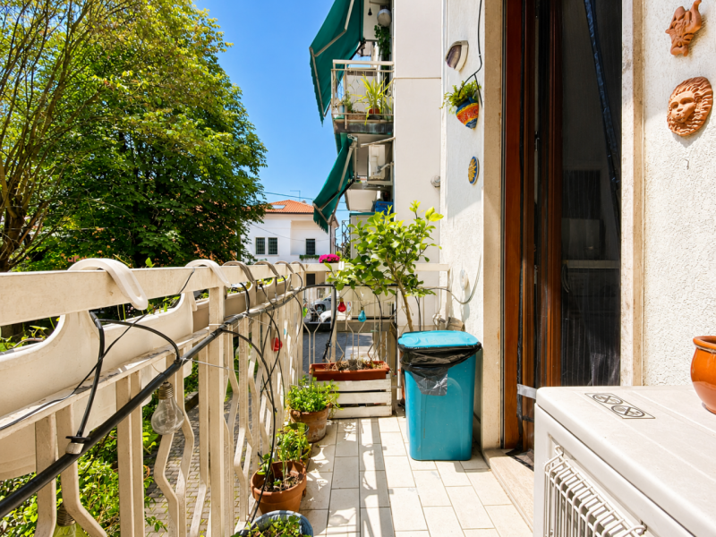 Nel cuore del quartiere di Santa Bertilla, una delle zone più apprezzate di Vicenza per comodità,...