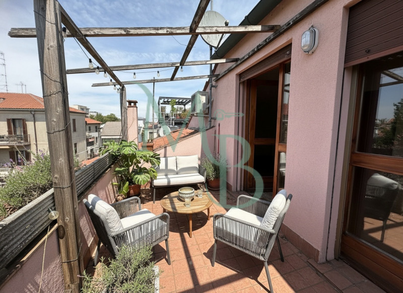 PADOVA - SAN GIUSEPPE: Nel cuore del quartiere San Giuseppe a Padova, Immobiliare MB propone in v...