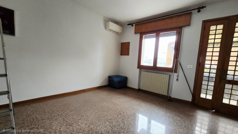 Rif. CS142 - Proponiamo in vendita casa accostata su due livelli, inserita in una tranquilla cort...