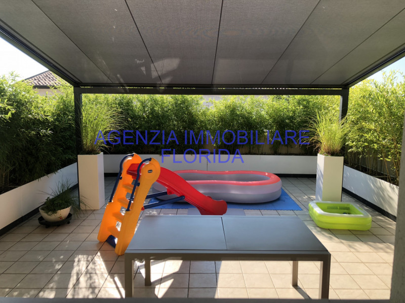 Nel cuore di Loreggia, in un esclusivo contesto residenziale di sole 4 unità abitative, proponiam...