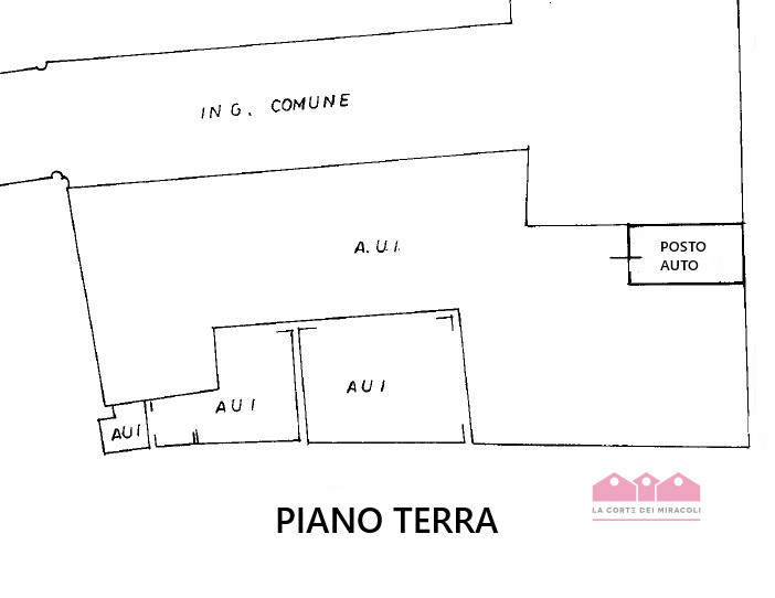 CENTRO STORICO: RAFFINATO APPARTAMENTO SITUATO ALL’INTERNO DI UNO SPLENDIDO PALAZZO D’EPOCA. L’IM...