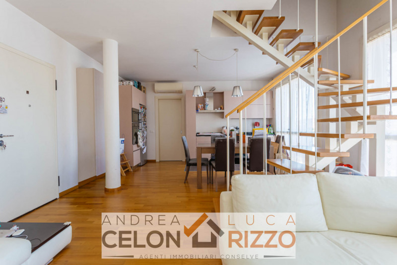 Scopri la tua nuova casa nel cuore di Conselve! In una posizione strategica e comoda al centro, p...